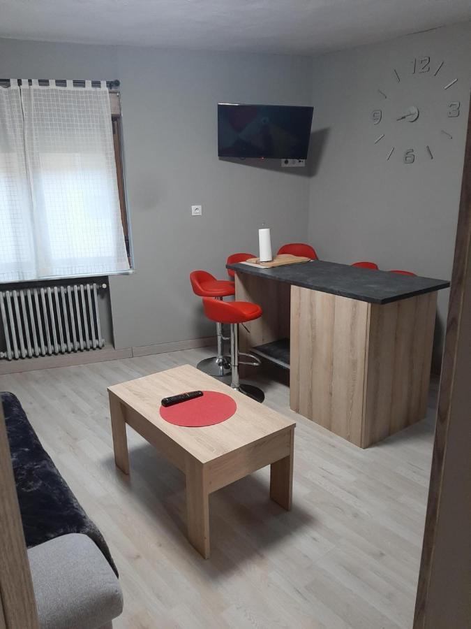 Ferienwohnung Piso Con Terraza En Felechosa Exterior foto